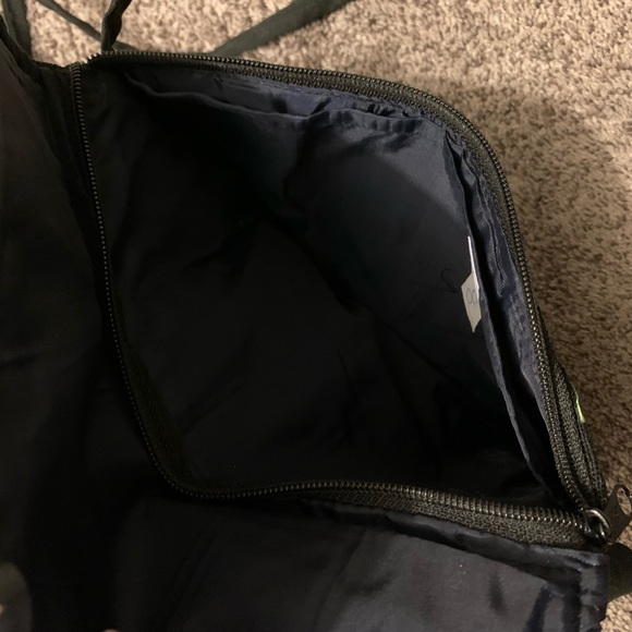 Floral Embroidered Envelope Clutch (From Mexico) - Picture 3 of 4